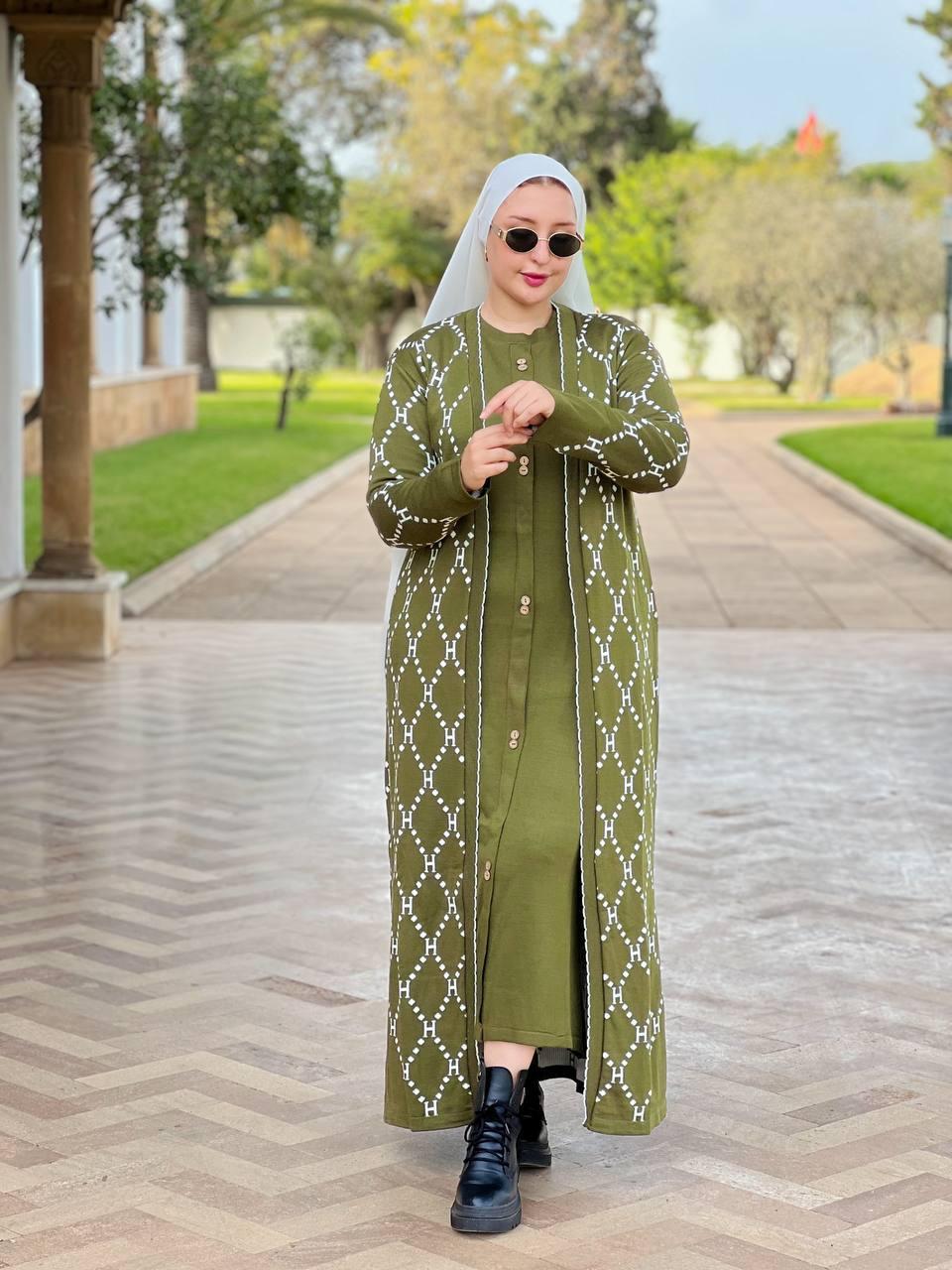 Ensemble long maille cardigan et robe