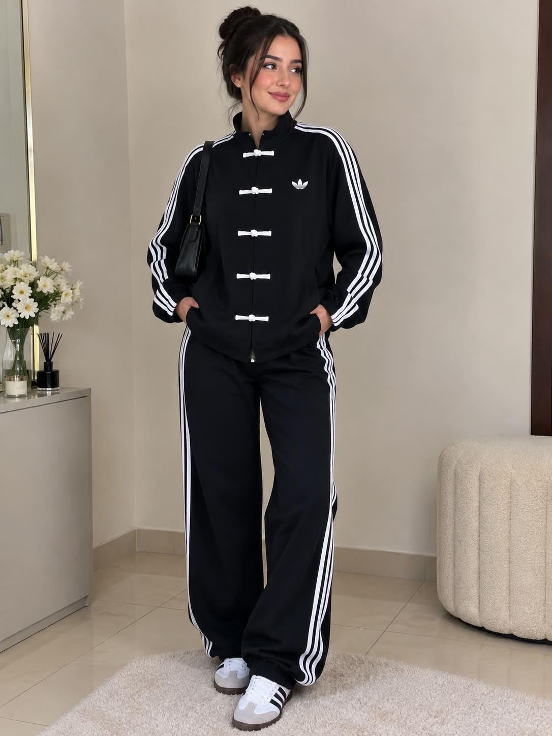 Survêtement Adidas col Mao à boutons