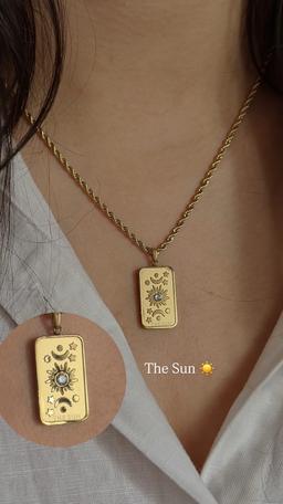 Gold The Sun Tarot Pendant Necklace — photo 1