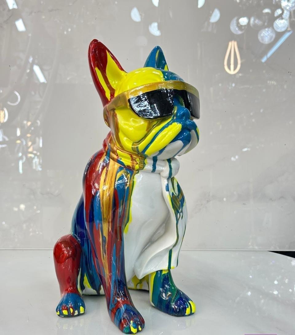 Statue bouledogue à lunettes, effet peinture coulée