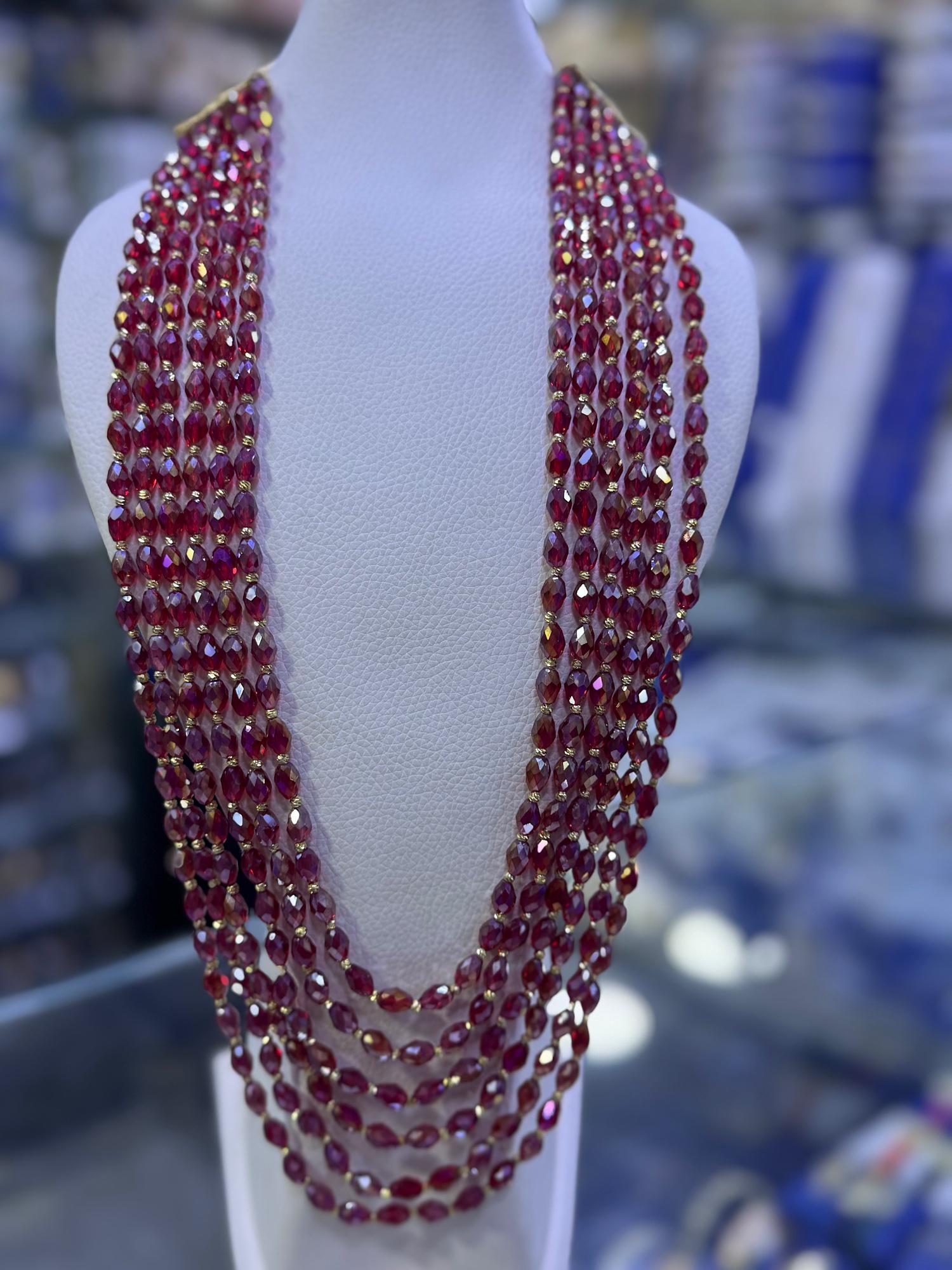 Collier multirangs perles rouges