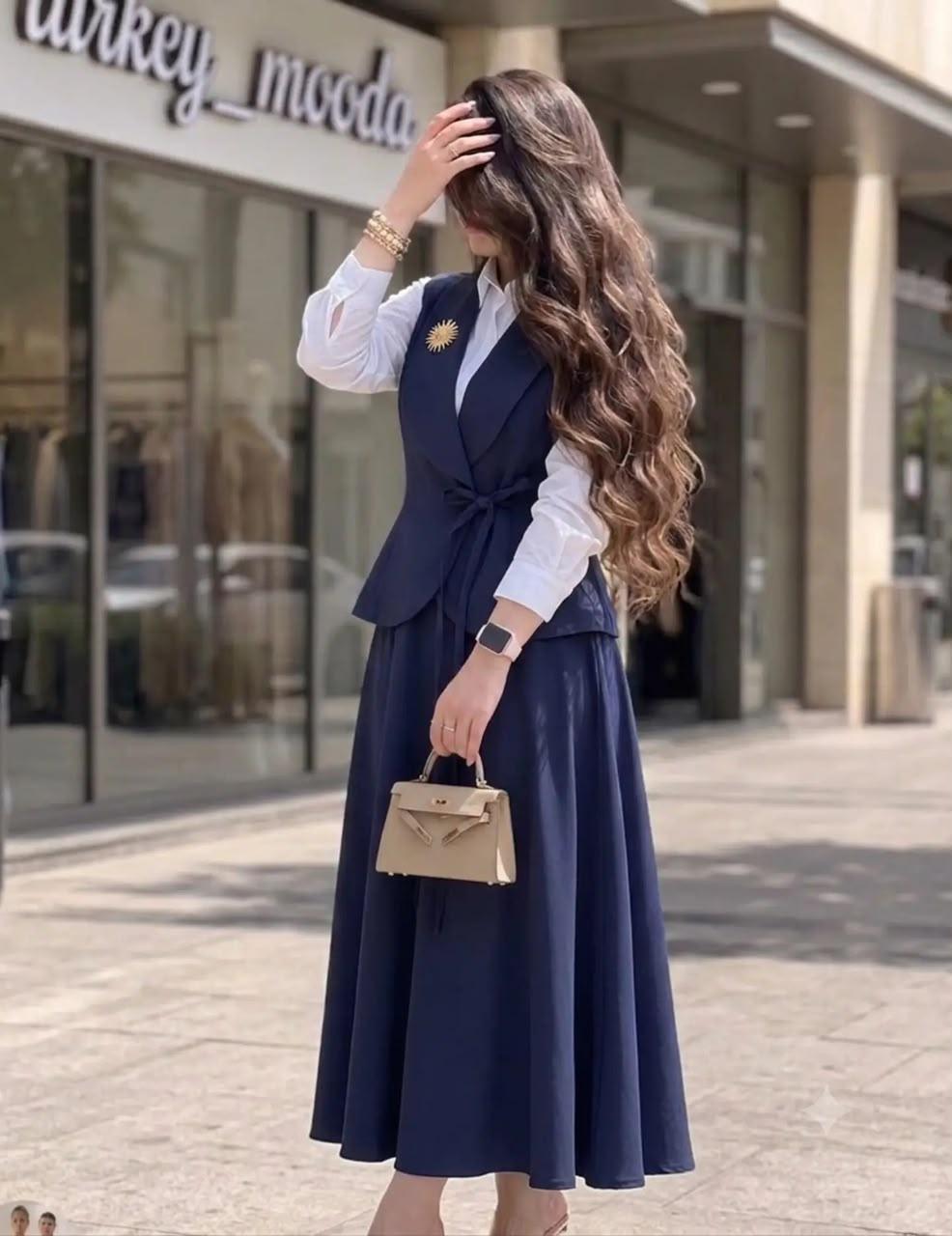 Ensemble gilet et jupe longue