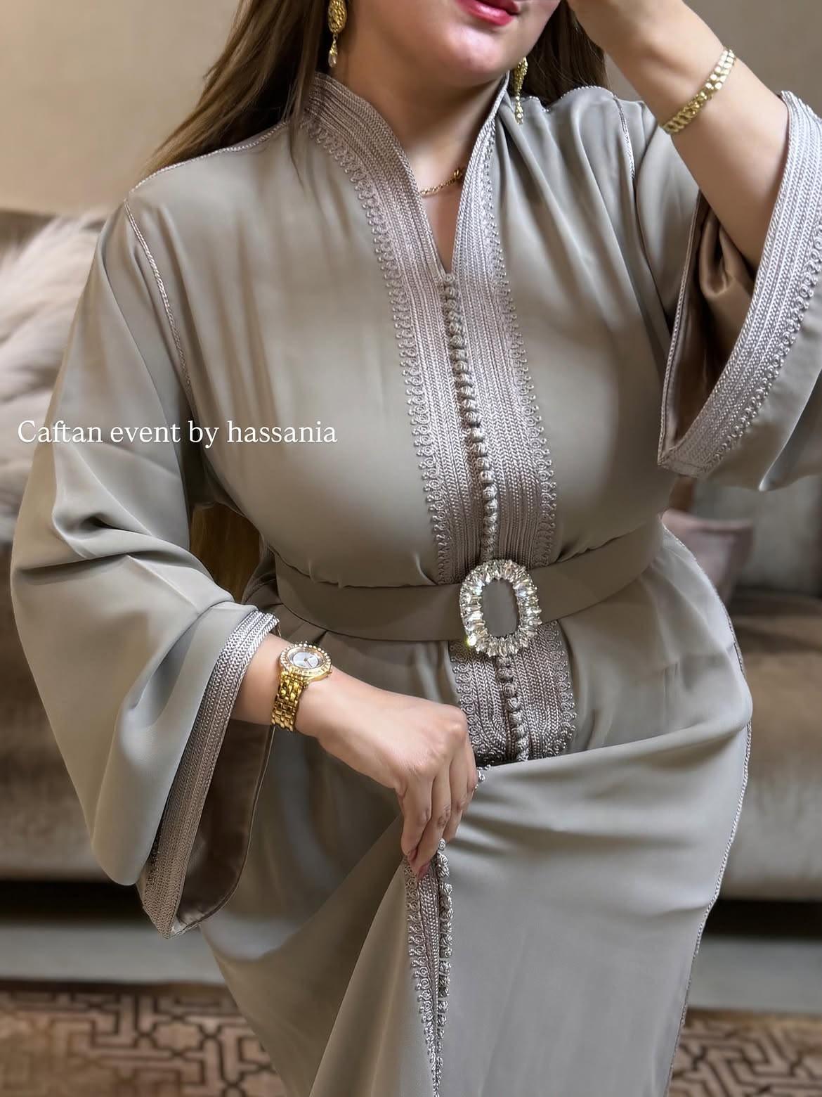 Caftan moderne ceinturé