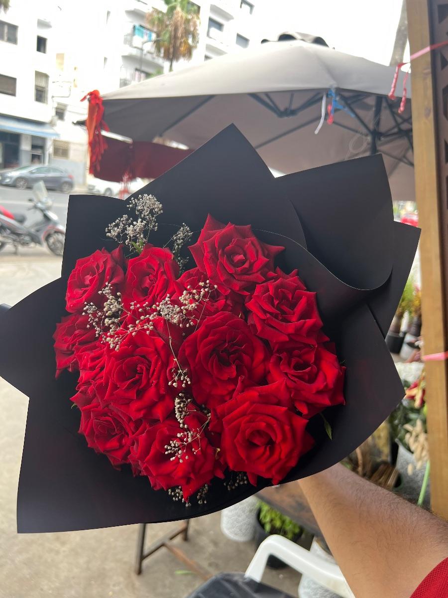 Bouquet de 12 Roses Rouges